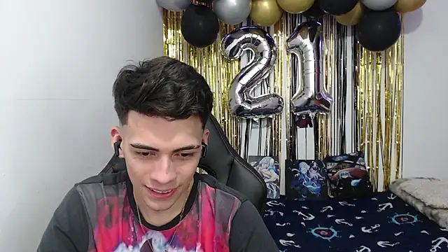 Rimuru17 online show from February 18, 2026, 3:46 am