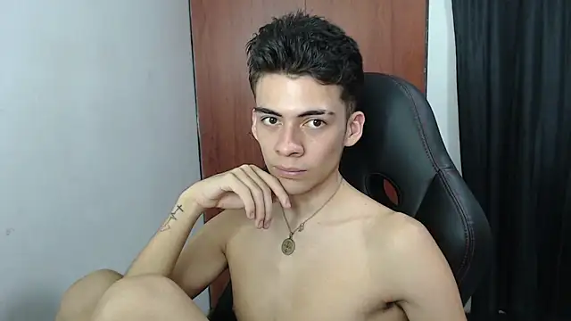 Rimuru17 online show from April 10, 2026, 3:34 am