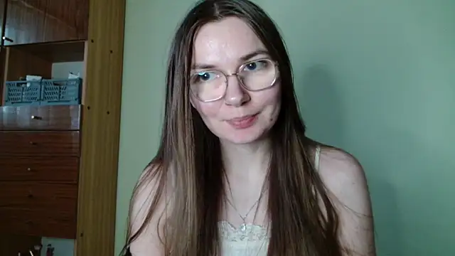 LooveELLYx online show from January 21, 2025, 2:48 pm