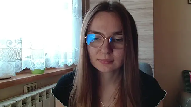 LooveELLYx online show from November 28, 2025, 7:33 am