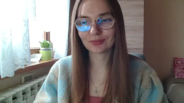 Snapshot of LooveELLYx chatting on April 9, 2026, 6:19 am LooveELLYx online show from April 9, 2026, 6:19 am