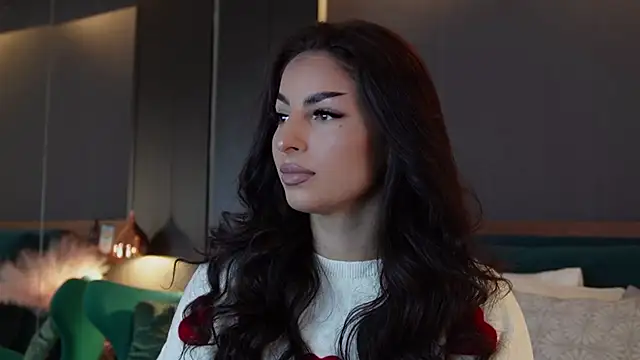 Snapshot of EmilyTrix chatting on November 27, 2025, 2:13 am EmilyTrix online show from November 27, 2025, 2:13 am