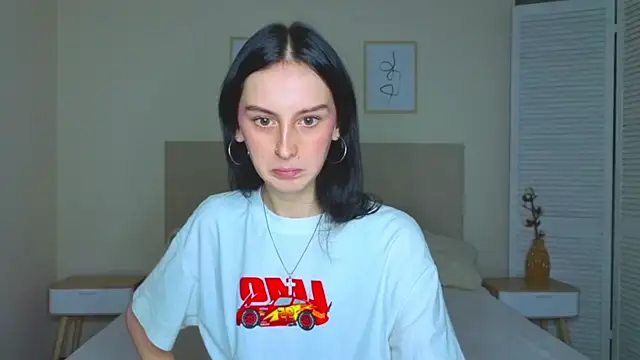 Snapshot of Little_moly999 chatting on September 9, 2025, 8:41 pm Little moly999 online show from September 9, 2025, 8:41 pm