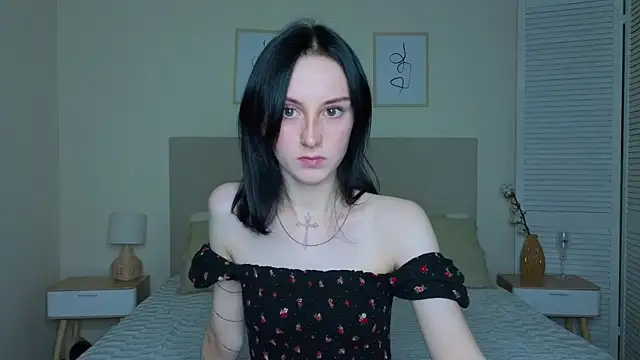 Snapshot of Little_moly999 chatting on October 22, 2025, 12:38 pm Little moly999 online show from October 22, 2025, 12:38 pm