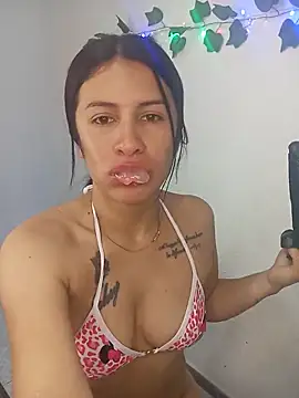 karinnahotdirty online show from February 7, 2026, 10:02 pm