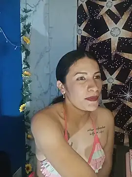 Snapshot of karinnahotdirty chatting on May 20, 2026, 9:10 pm karinnahotdirty online show from May 20, 2026, 9:10 pm