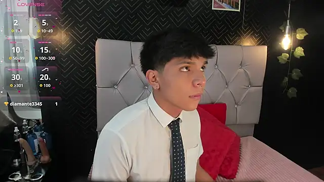 Thiago Kozak online show from November 15, 2025, 1:40 pm