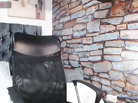 Snapshot of king_falconer chatting on November 22, 2025, 9:36 pm king falconer online show from November 22, 2025, 9:36 pm