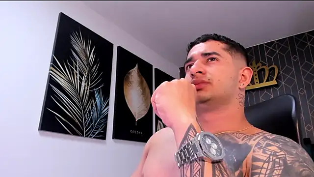 Snapshot of king_falconer chatting on January 8, 2026, 2:47 am king falconer online show from January 8, 2026, 2:47 am