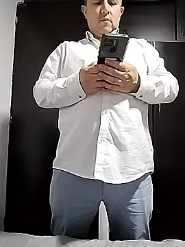 BigCristh79 online show from January 13, 2026, 8:58 pm