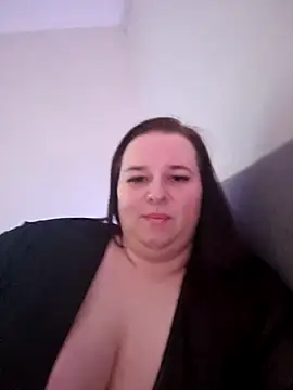 Curvaceouscarla online show from January 15, 2026, 2:10 pm