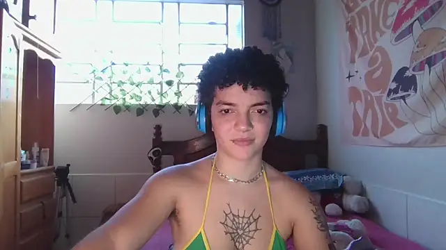 Snapshot of CamillyBlum chatting on April 30, 2026, 9:52 pm CamillyBlum online show from April 30, 2026, 9:52 pm