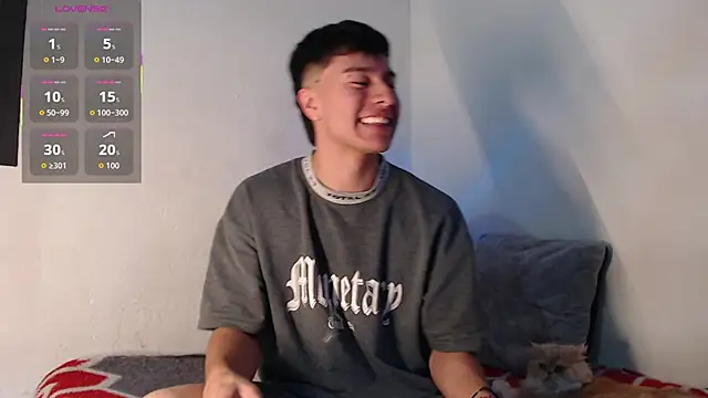 Snapshot of Jhoansitop chatting on March 29, 2026, 7:25 pm Jhoansitop online show from March 29, 2026, 7:25 pm