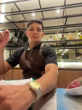 RobinLenoxx online show from October 29, 2025, 2:03 am