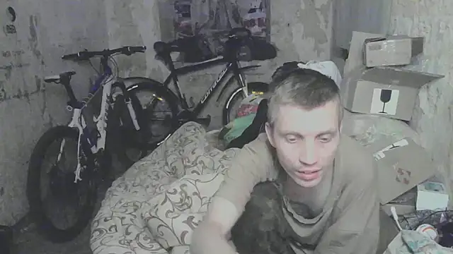 makarov1993 online show from September 30, 2025, 2:27 am