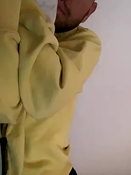 Michaell Spinelly online show from January 5, 2026, 5:27 pm