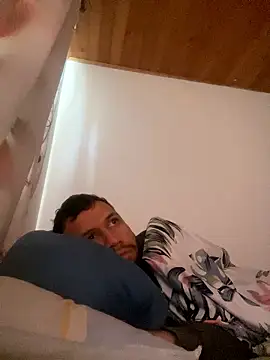 Snapshot of Michaell_Spinelly chatting on January 17, 2026, 1:27 pm Michaell Spinelly online show from January 17, 2026, 1:27 pm