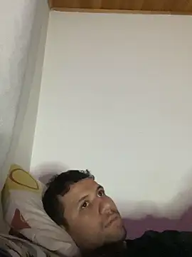 Snapshot of Michaell_Spinelly chatting on February 8, 2026, 1:20 am Michaell Spinelly online show from February 8, 2026, 1:20 am