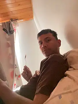 Michaell Spinelly online show from March 31, 2026, 5:46 pm