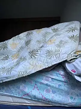 Manu0586 online show from November 28, 2025, 10:23 pm