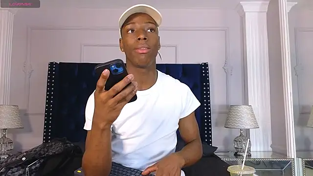 CharlesBrown  online show from April 21, 2026, 2:34 pm