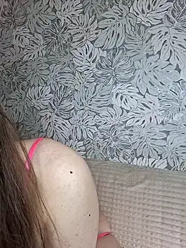 Snapshot of Olivia_OliV chatting on March 17, 2026, 1:10 am Olivia OliV online show from March 17, 2026, 1:10 am