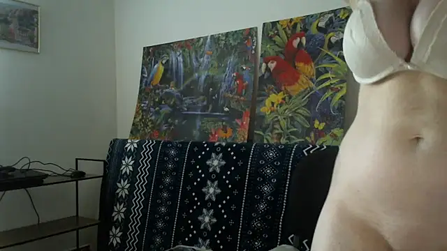 sweetdolly20 online show from October 4, 2025, 6:11 am