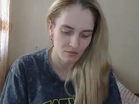 JayeTyler online show from February 5, 2026, 8:08 am