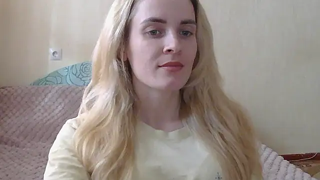 JayeTyler online show from April 7, 2026, 5:52 am