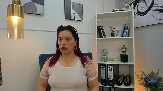 VeronicaBlake online show from July 7, 2026, 12:53 pm