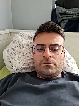 Obstacless online show from May 14, 2026, 9:27 am