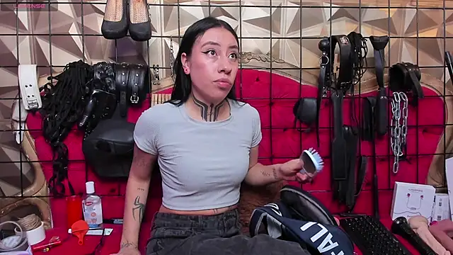 Dunnadan Bms online show from November 8, 2025, 11:43 am