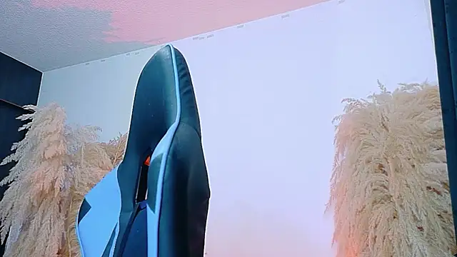 Snapshot of JulietaDavis chatting on March 22, 2026, 9:34 am JulietaDavis online show from March 22, 2026, 9:34 am