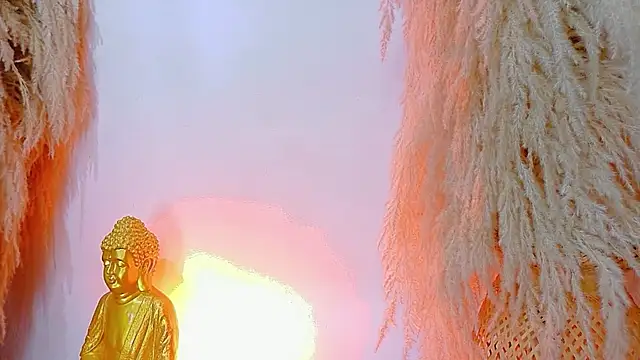 Snapshot of JulietaDavis chatting on April 11, 2026, 9:35 am JulietaDavis online show from April 11, 2026, 9:35 am