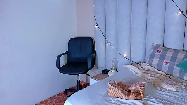 Snapshot of JenaCooper_ chatting on February 17, 2026, 2:52 am JenaCooper online show from February 17, 2026, 2:52 am