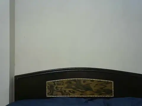 kriti1009 online show from October 8, 2025, 6:49 pm