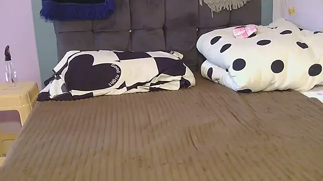 AfricanDickza online show from November 18, 2025, 7:35 am