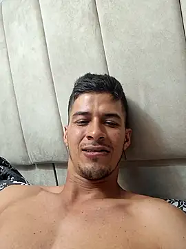 piterrr hot online show from November 24, 2025, 12:43 am