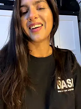 chicachocolate01 online show from October 24, 2025, 3:25 am