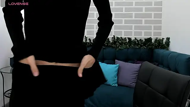 Kat  cat online show from December 1, 2025, 2:27 am