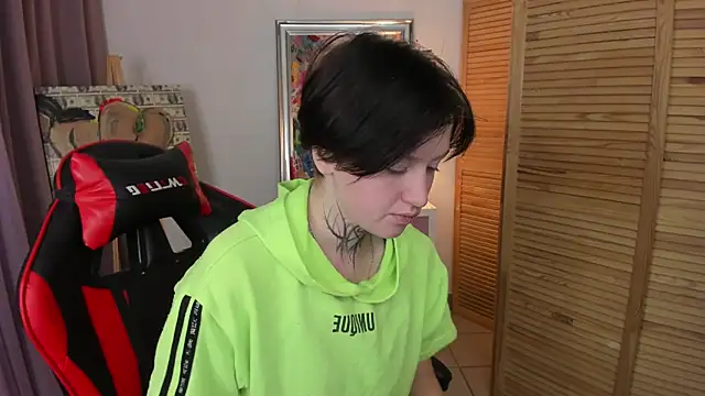 Snapshot of ayakskalermonss chatting on October 16, 2025, 8:15 am ayakskalermonss online show from October 16, 2025, 8:15 am