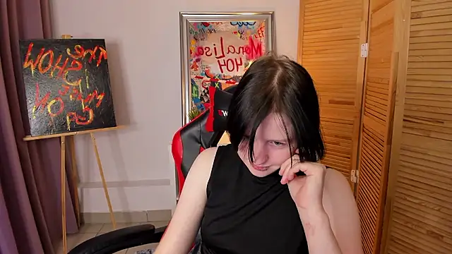 Snapshot of ayakskalermonss chatting on January 18, 2026, 2:21 pm ayakskalermonss online show from January 18, 2026, 2:21 pm