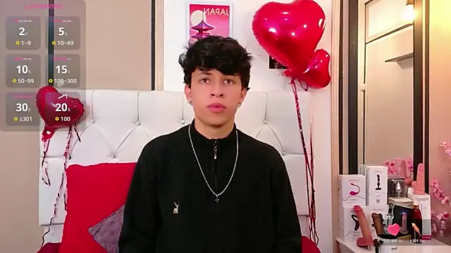 Axel  Evans online show from February 12, 2026, 1:06 pm