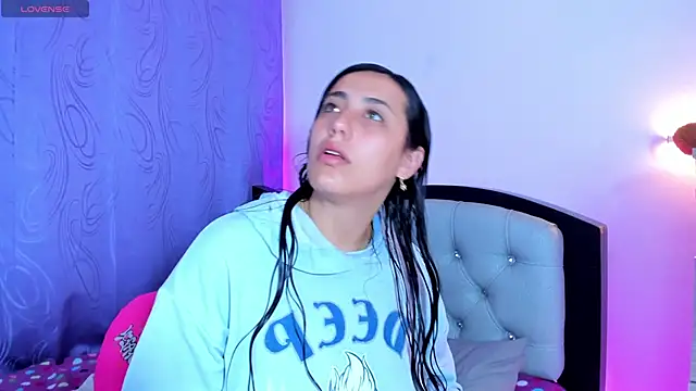 my aleja  online show from April 7, 2026, 8:59 am