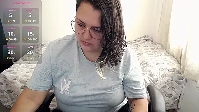 Snapshot of bl3ak_1 chatting on September 10, 2025, 7:25 pm bl3ak 1 online show from September 10, 2025, 7:25 pm