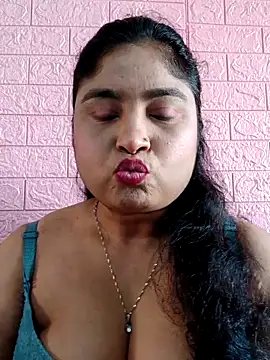 hornyriyanka online show from April 6, 2026, 2:42 am