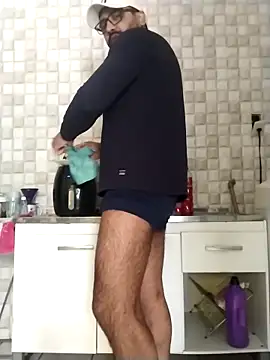 lsklsandro online show from September 11, 2025, 4:40 pm