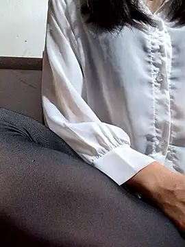 Maria2299 online show from February 6, 2026, 8:56 pm