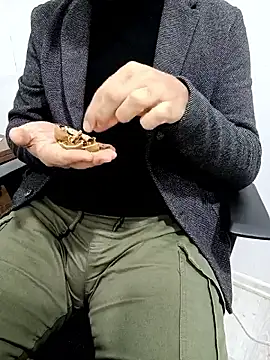 Yaman 33 online show from April 1, 2026, 5:52 am