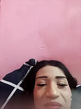 Snapshot of Kellye_hotTs chatting on October 24, 2025, 5:15 am Kellye hotTs online show from October 24, 2025, 5:15 am